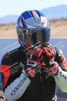 media/Mar-09-2025-TrackXperience (Sun) [[4c2000c718]]/1-Around the Pits-Pre Grid/